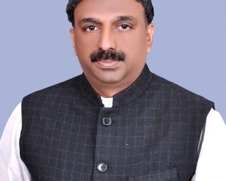 कांग्रेस के शासनकाल में संविधान में 122 बार संशोधन, आज उसे संविधान खतरे में नजर आ रहा- वसीम राईन